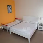 Elena Apartmán