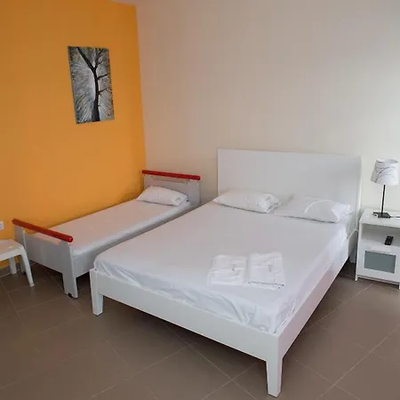 Elena Apartment