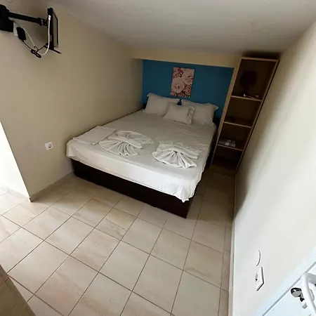 Elena Apartment
