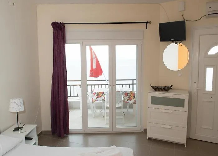 Apartamento Elena Nea Poteidaia