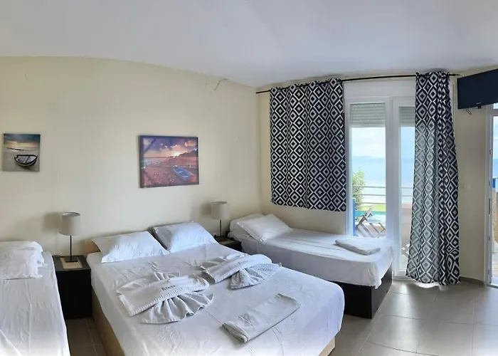 Elena * Nea Poteidaia